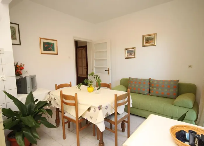 By The Sea - 348 Lägenhet Ugljan