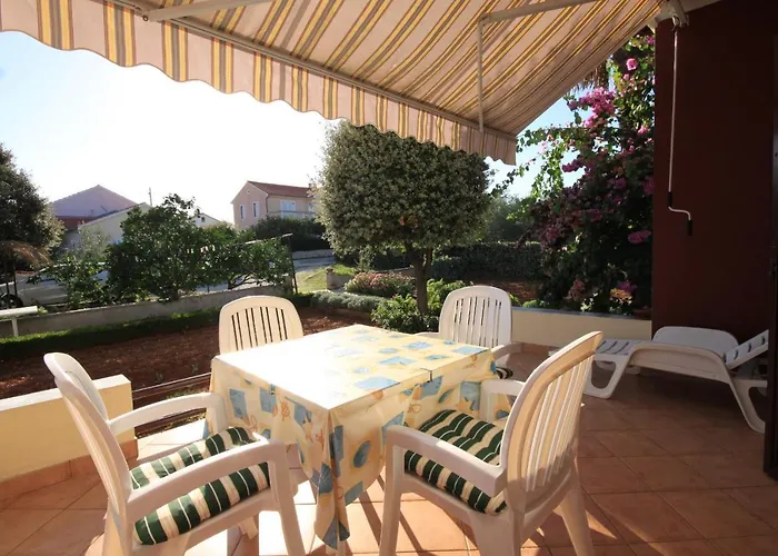 By The Sea - 348 Appartamento Ugljan